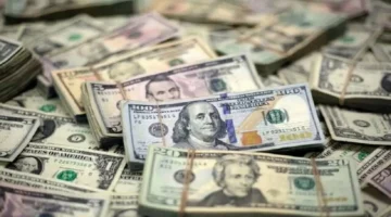 تراجع جماعي.. سعر الدولار مقابل الجنيه يسجل أرقامًا جديدة في 11 بنكًا مصريًا